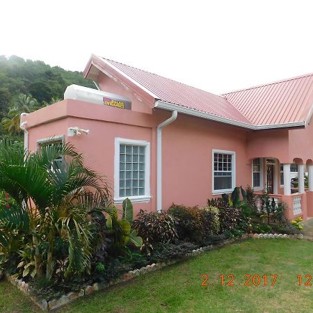 Bencastle Villa Грос Айлет Екстериор снимка