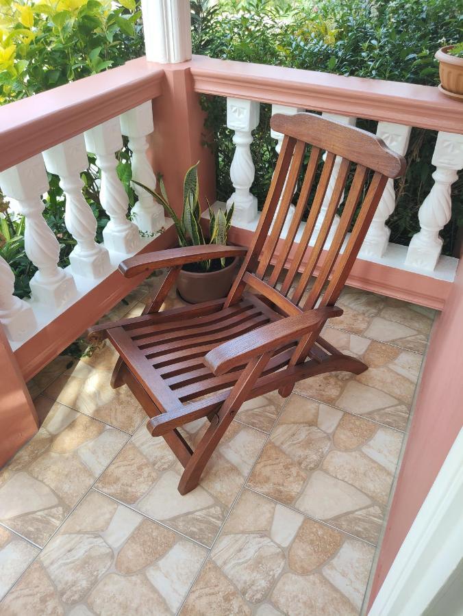 Bencastle Villa Грос Айлет Екстериор снимка
